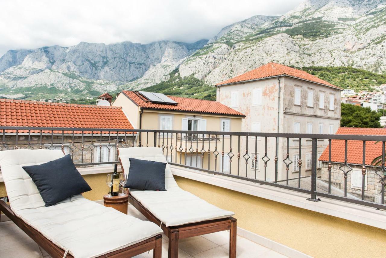 Old Stone In Historic Center With Heated Pool